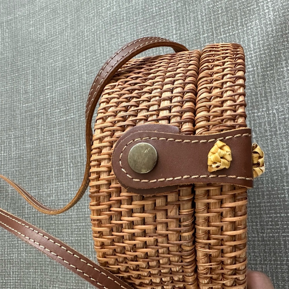 Wicker Round Rattan Woven straw bag Crossbody Purse Brown - Picture 7 of 13
